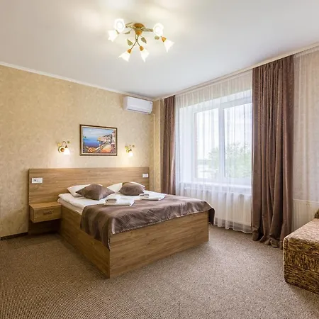 Shepilska Relax Complex 度假村 *