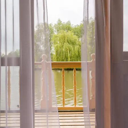 Shepilska Relax Complex Resort *